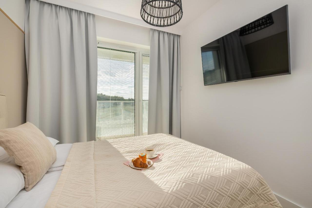 Family Apartment With Gym And Swimming Pool By Renters Prestige Kołobrzeg Exteriör bild