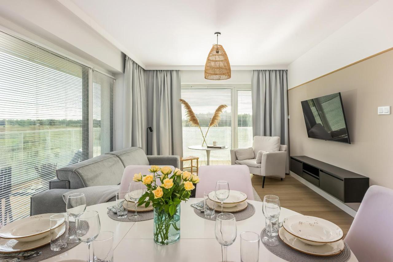 Family Apartment With Gym And Swimming Pool By Renters Prestige Kołobrzeg Exteriör bild