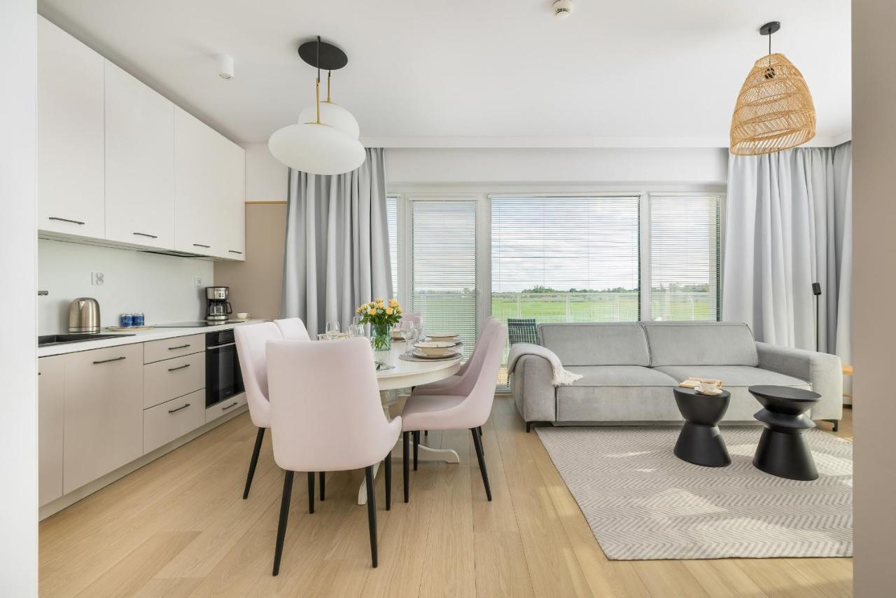 Family Apartment With Gym And Swimming Pool By Renters Prestige Kołobrzeg Exteriör bild